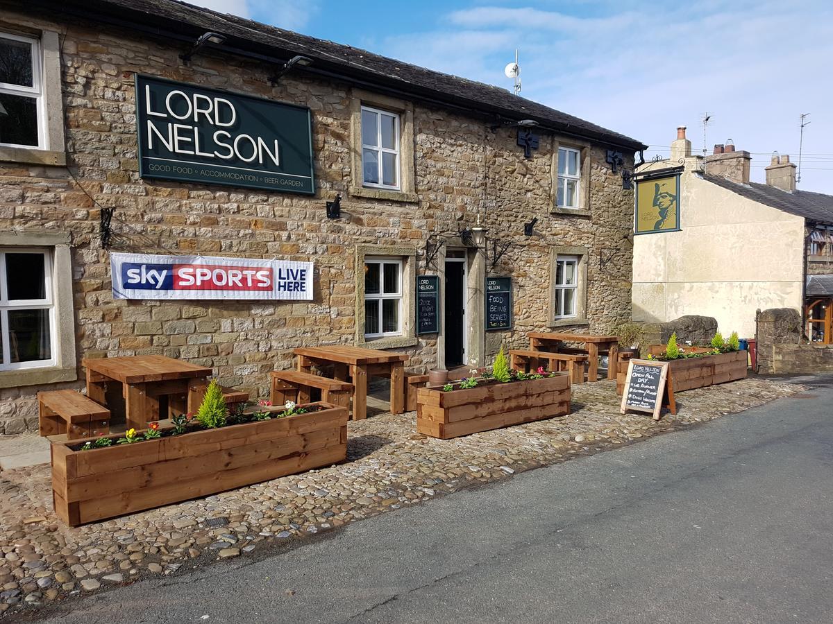 The Lord Nelson 4*